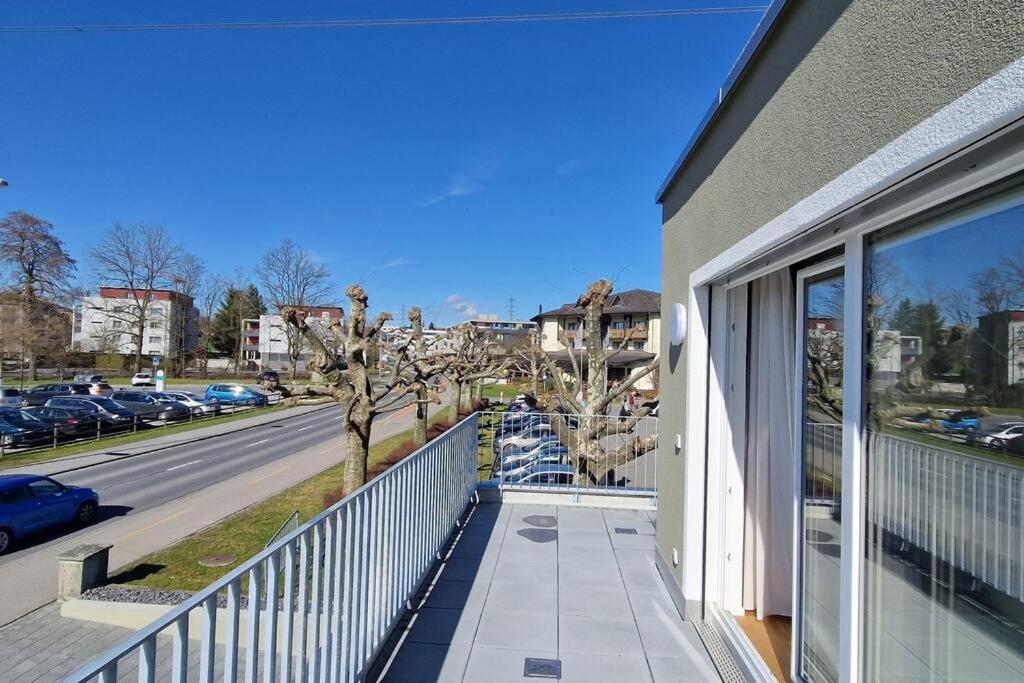 Visionary Hospitality Rothenburg, Lucerne - Premium Apartments With Free Parking, Washer, Kitchen, Terrace, 15' City Ngoại thất bức ảnh