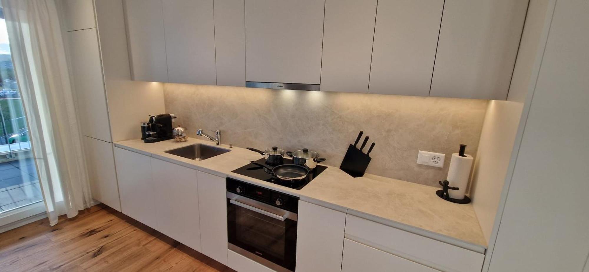 Visionary Hospitality Rothenburg, Lucerne - Premium Apartments With Free Parking, Washer, Kitchen, Terrace, 15' City Ngoại thất bức ảnh