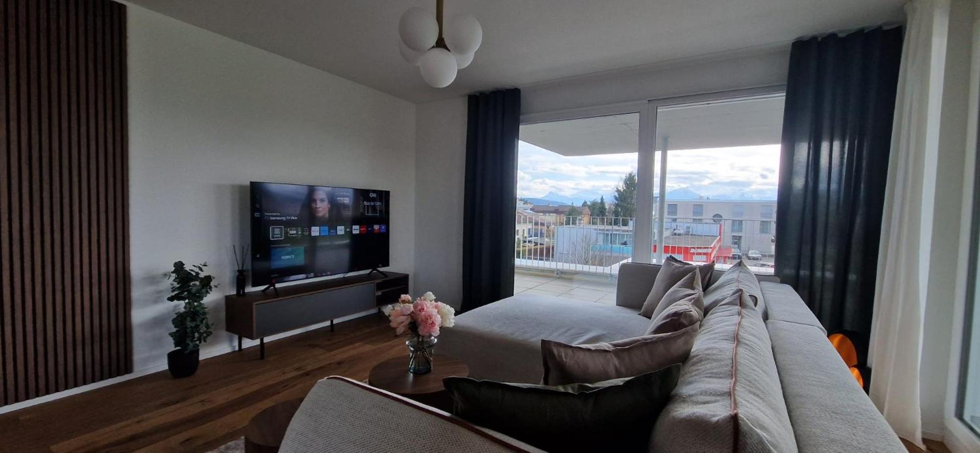 Visionary Hospitality Rothenburg, Lucerne - Premium Apartments With Free Parking, Washer, Kitchen, Terrace, 15' City Ngoại thất bức ảnh